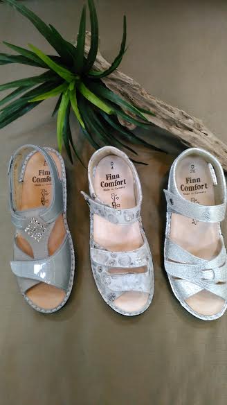 レディースサンダル