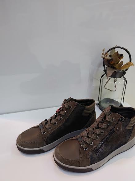 ara(アラ）新商品入荷